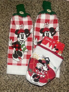 Minnie Mouse Christmas Kitchen Set